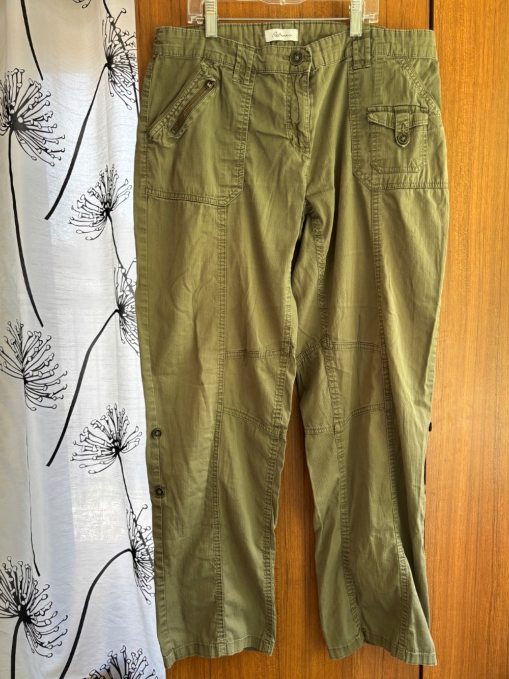 Reitmans Olive Green Cargo Utility Pants Multi Pocket Size 11 - Picture 2 of 9